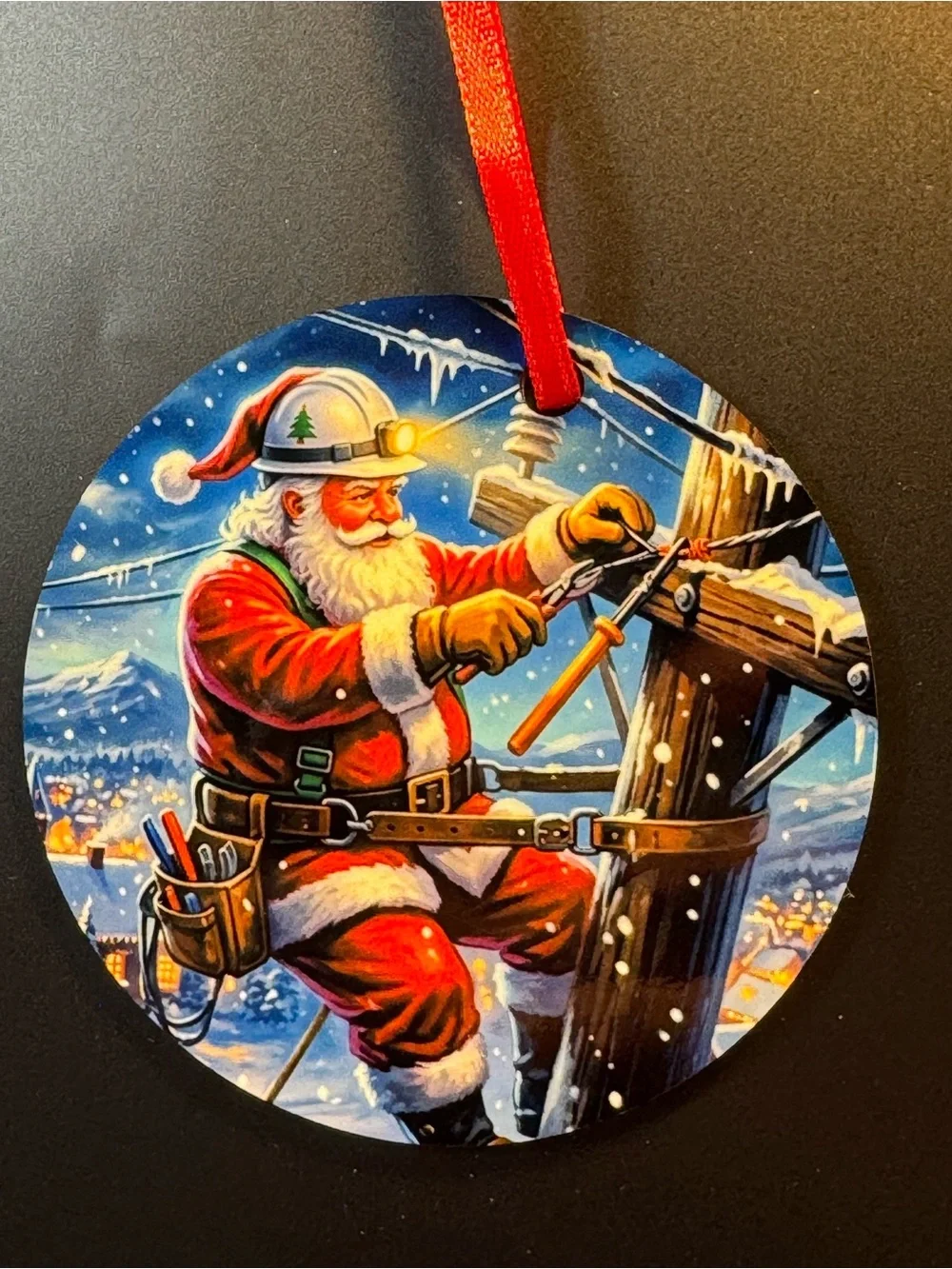 Santa Claus Lineman Multicolor Round Wooden Christmas Ornament New Gift